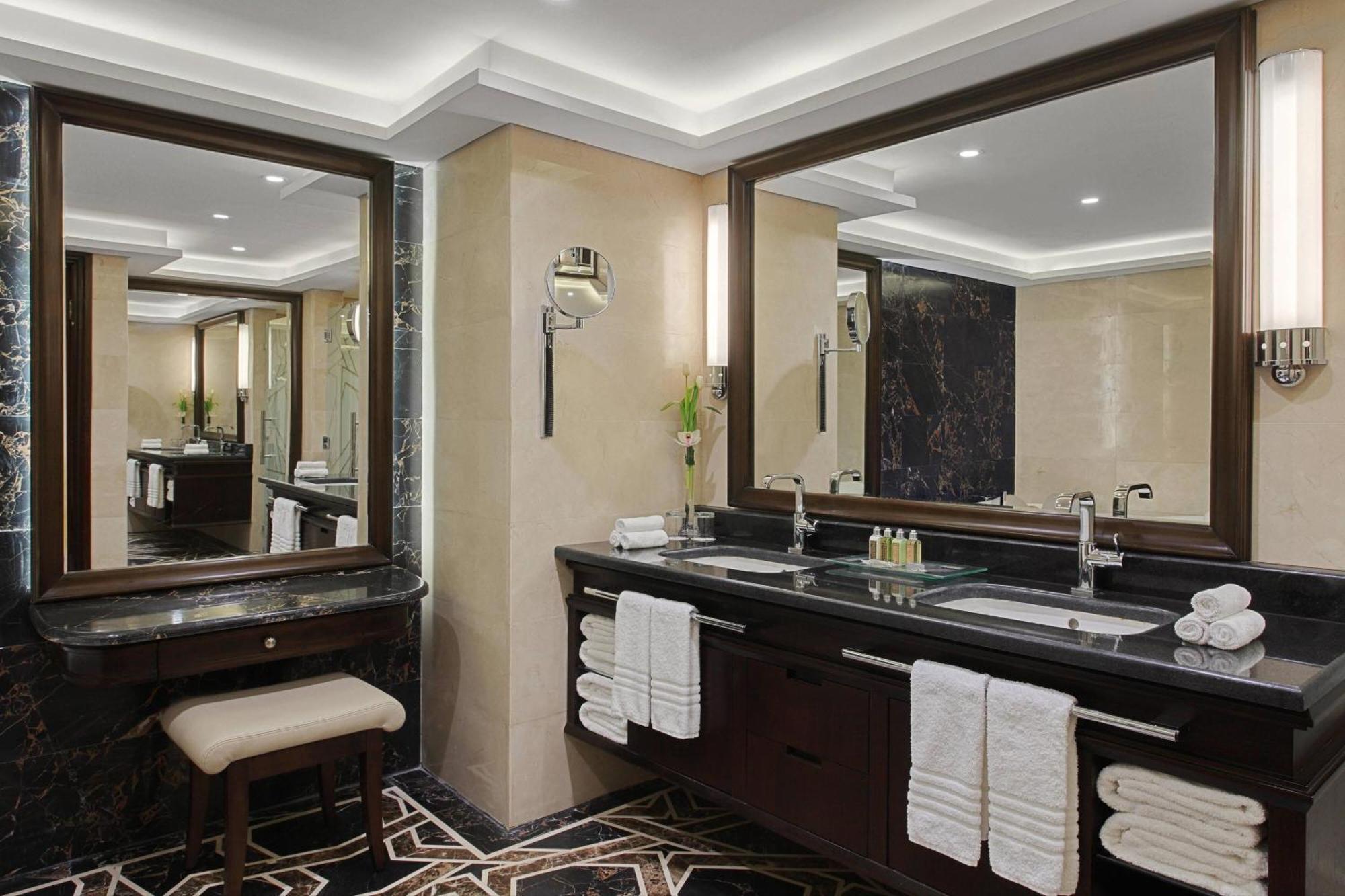 Hotel Marriott 5*